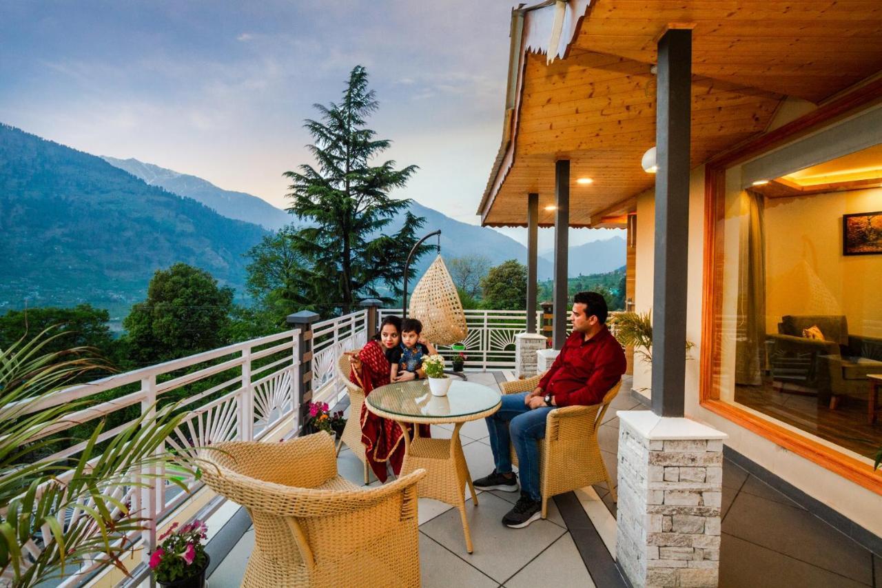 Anand Vardhan Resorts Manāli Kültér fotó