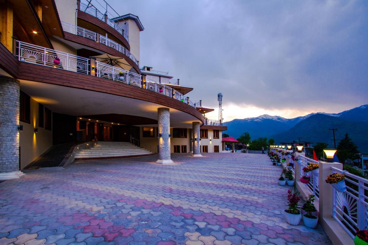 Anand Vardhan Resorts Manāli Kültér fotó