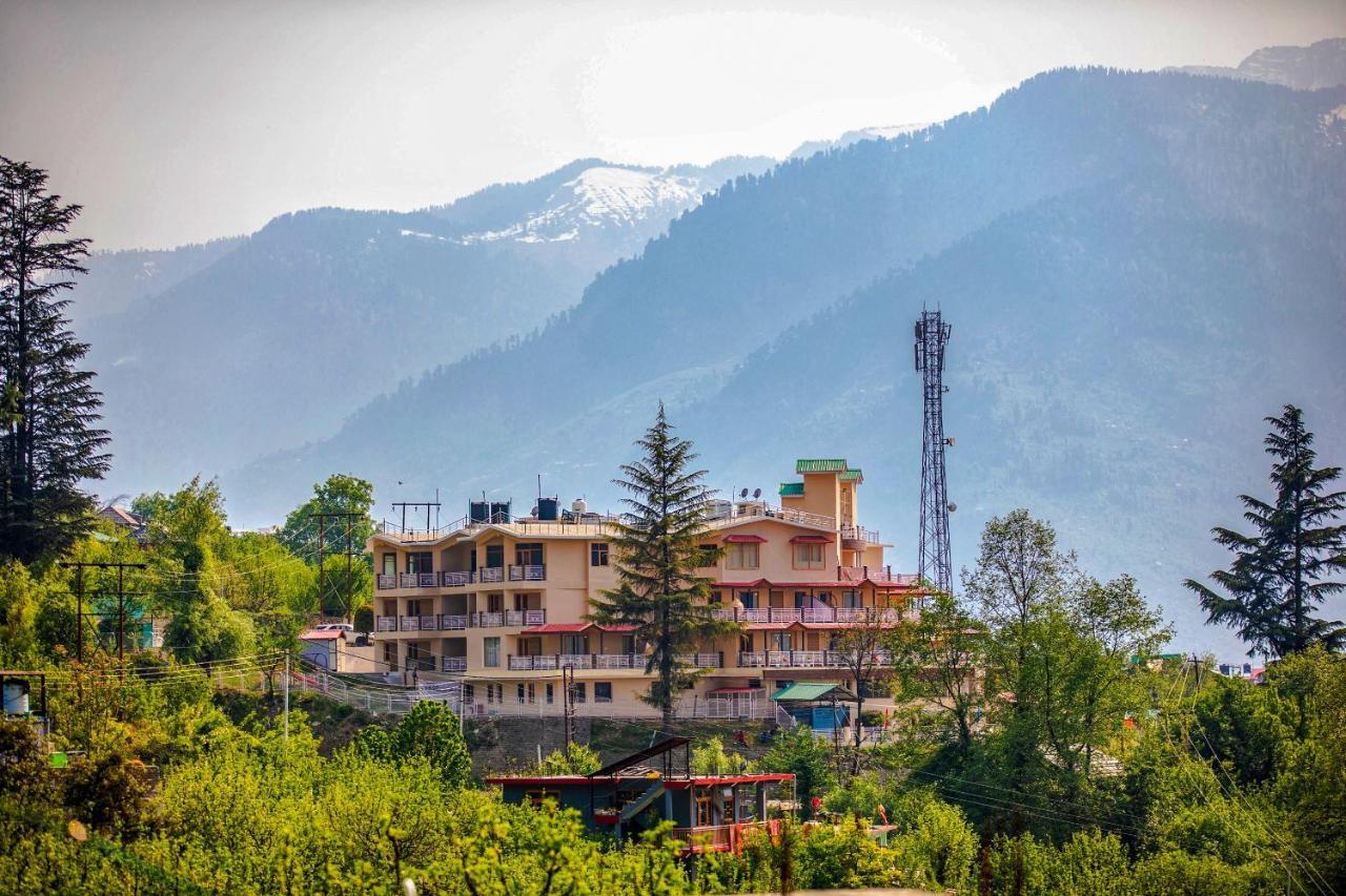 Anand Vardhan Resorts Manāli Kültér fotó