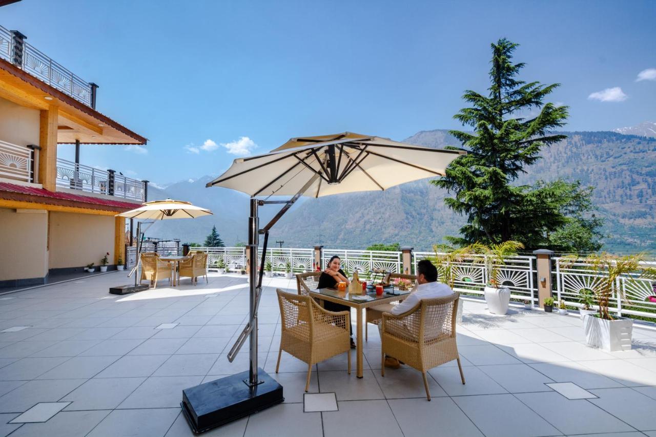Anand Vardhan Resorts Manāli Kültér fotó